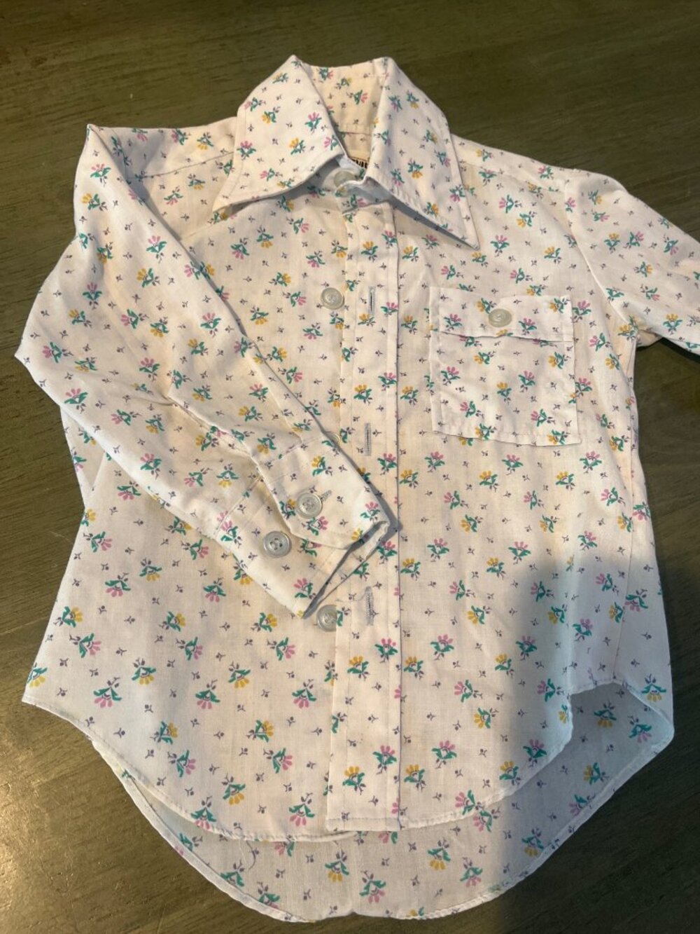 Vintage Masterbuilt White Floral Print Button-Up Shirt With Long Sleeves For Kid